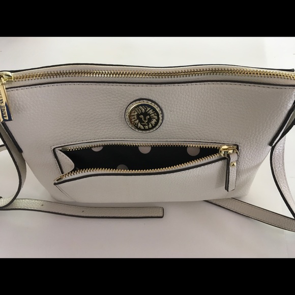 Anne Klein purse - Picture 3 of 4